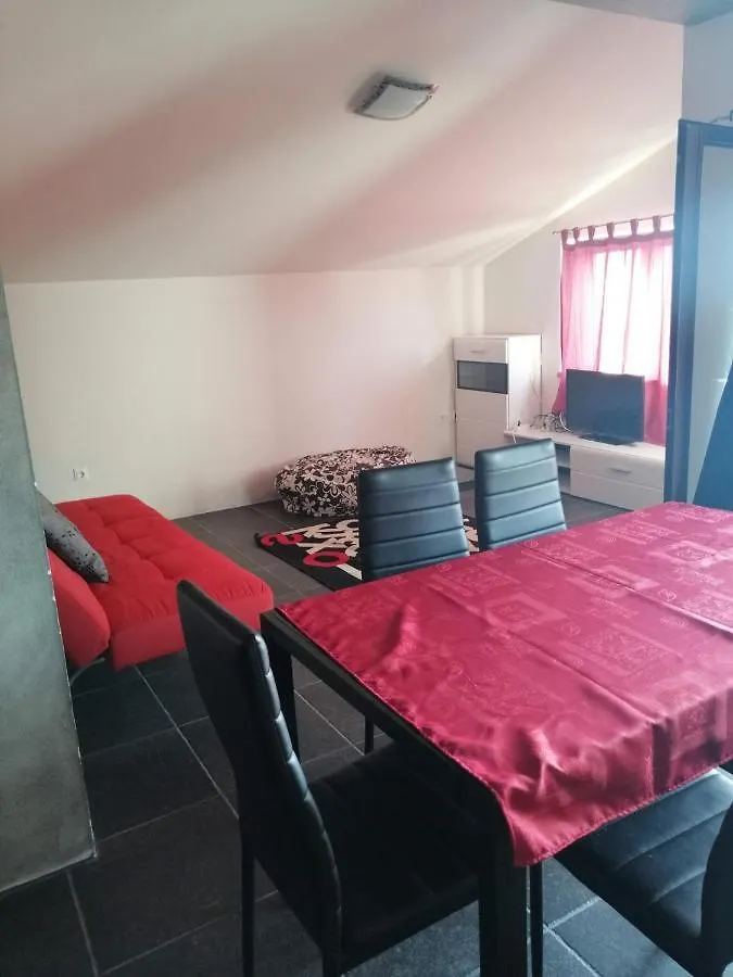 Studio Apartment In Funtana With Balcony, Air Conditioning, Wifi, Washing Machine 4982-2