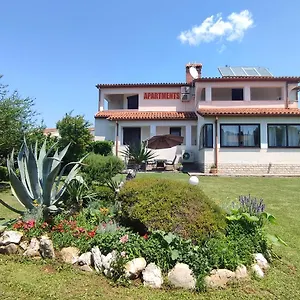 Apartment Norma, Funtana